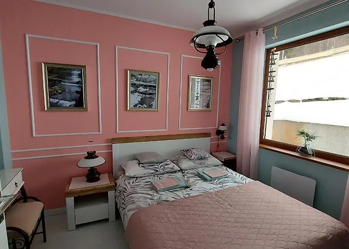 Eva & Lilou Pod Rysianka Zabnica